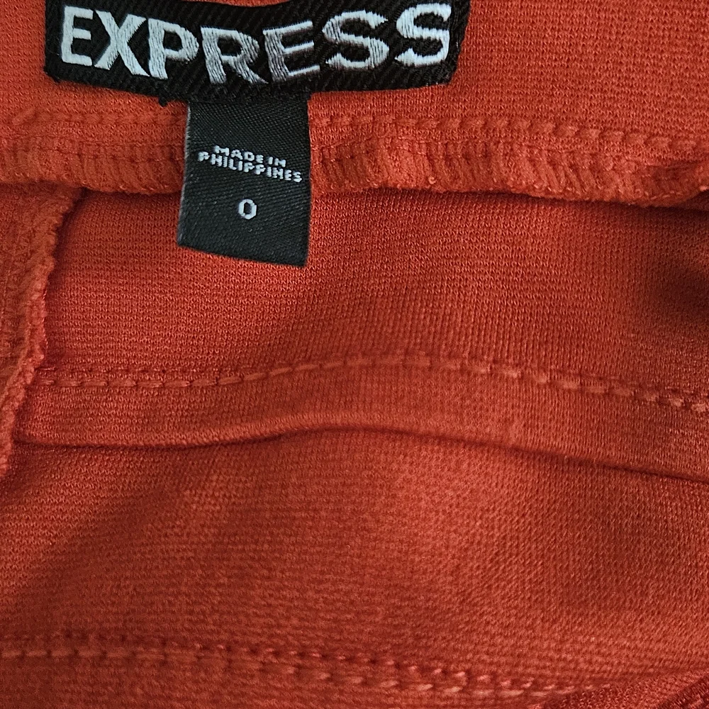 Express Vibrant Orange Mini Skirt - Picture 3 of 4